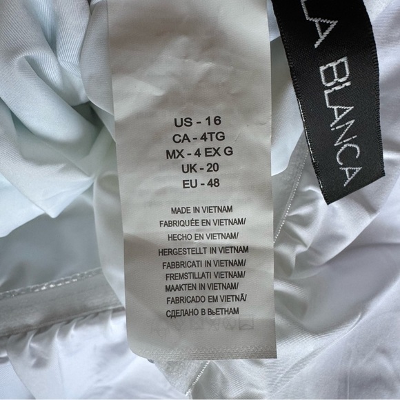 La Blanca - Off The Shoulder Tranquility Palm One Piece Swimsuit - Picture 6 of 9